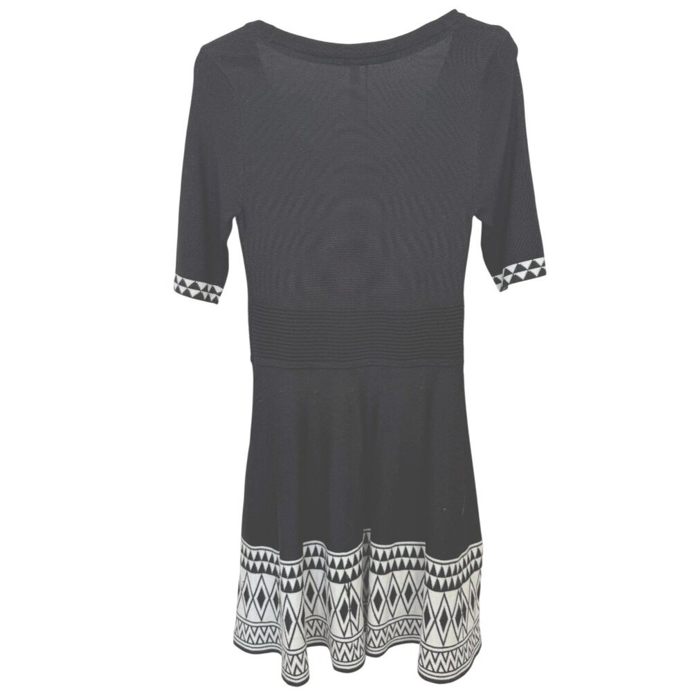Xhilaration Black Fit & Flare Geometric Tribal Border Knit Dress M Office Career - Picture 3 of 10